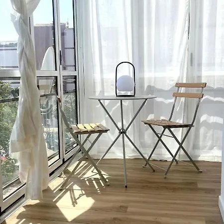 Amazing Loft In Quiet Area Apartment *